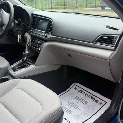 Hyundai Elantra SE 2.0 2017